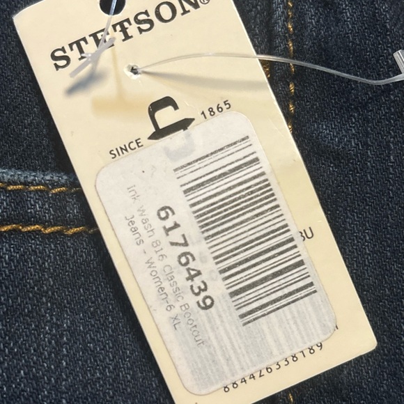 SOLD - Picture 9 of 11